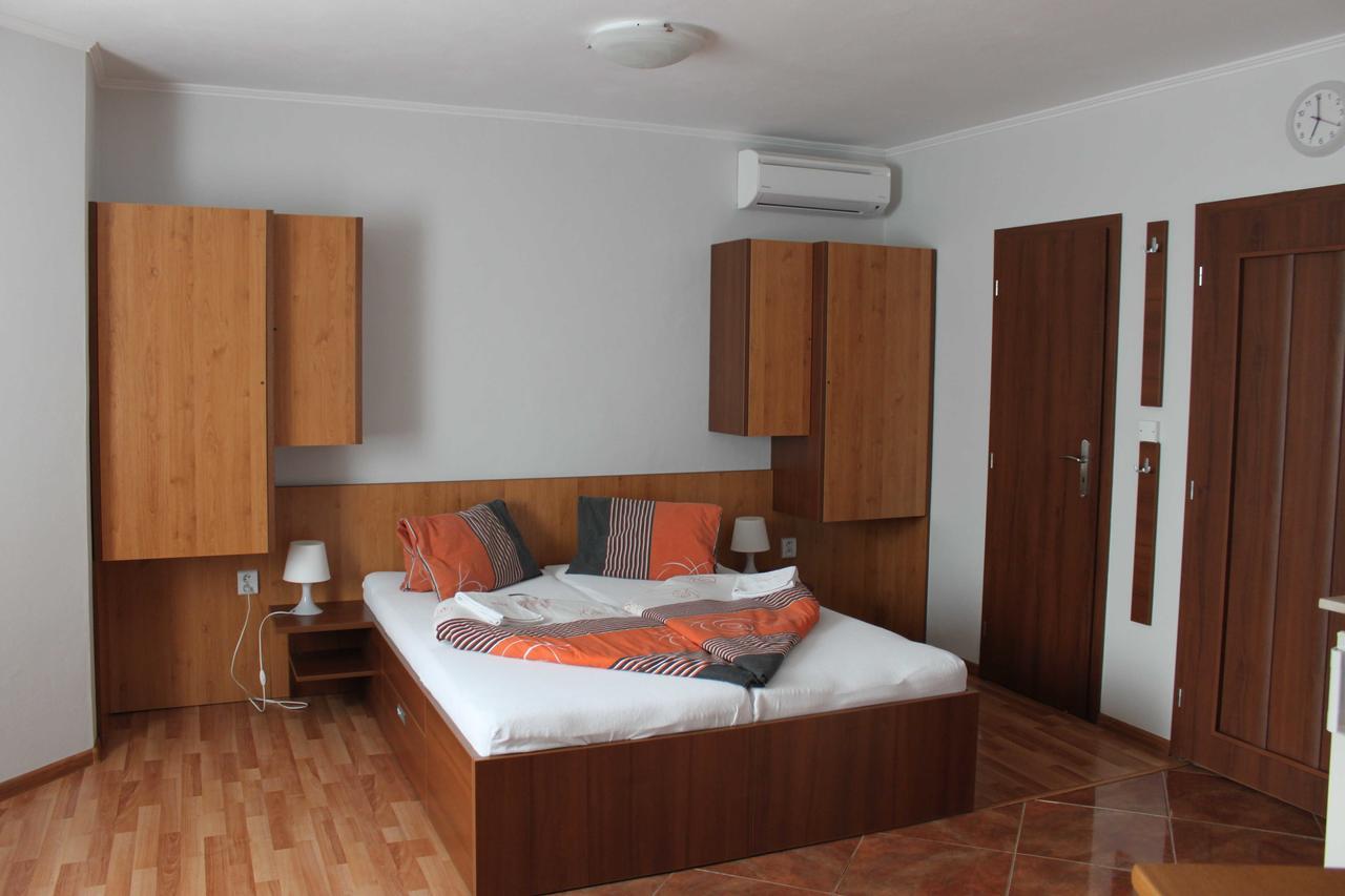 Privat Arcadia Podhájska Exterior foto