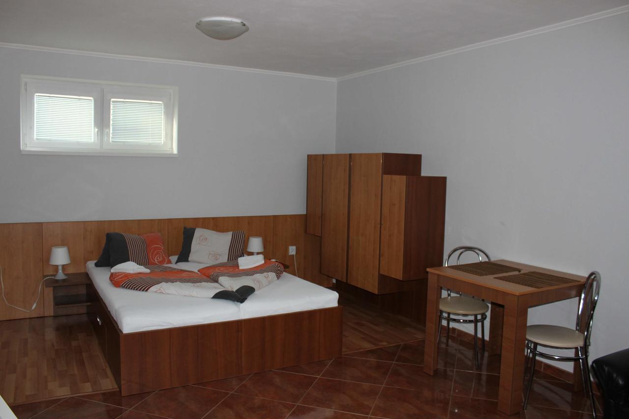 Privat Arcadia Podhájska Exterior foto